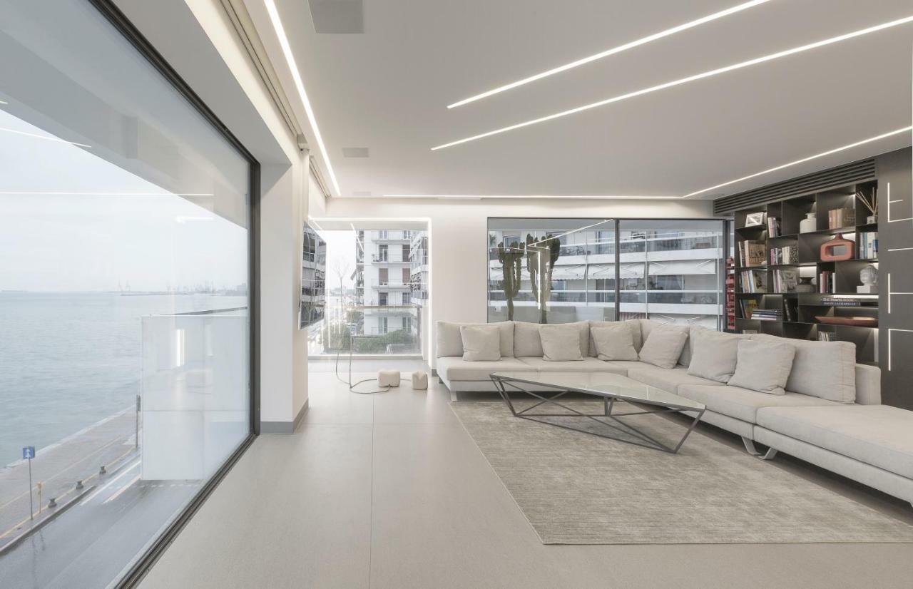 Infinity Sea View Apartment Thessaloniki Buitenkant foto